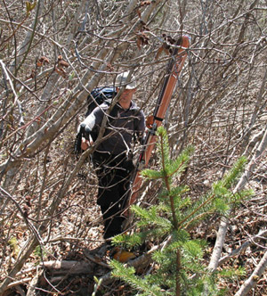 Peter fighting some serious flora to get us started.