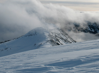 Looking south towards Zupjok Pk. The clouds kept coming and going.