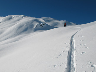 Skinning up inside Cheops restricted area.