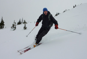 Couple of good turns at around 1900m. This is just before the old morain that has to be crossed to reach Armchair Gl.