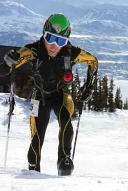 Luke Nelson skimo racing.