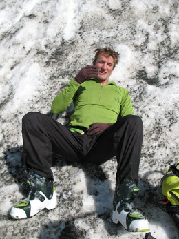 Lazy Nick laying down right after stepping out of his skis at the end :)