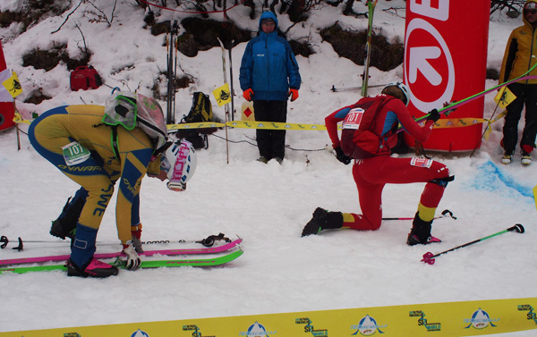 Emelie Forsberg and Claudia Galicia in the bottom boot-pack transition during women's final. Photo Matt Reid. 